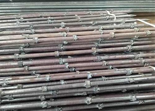 镇赉隧道钢花管